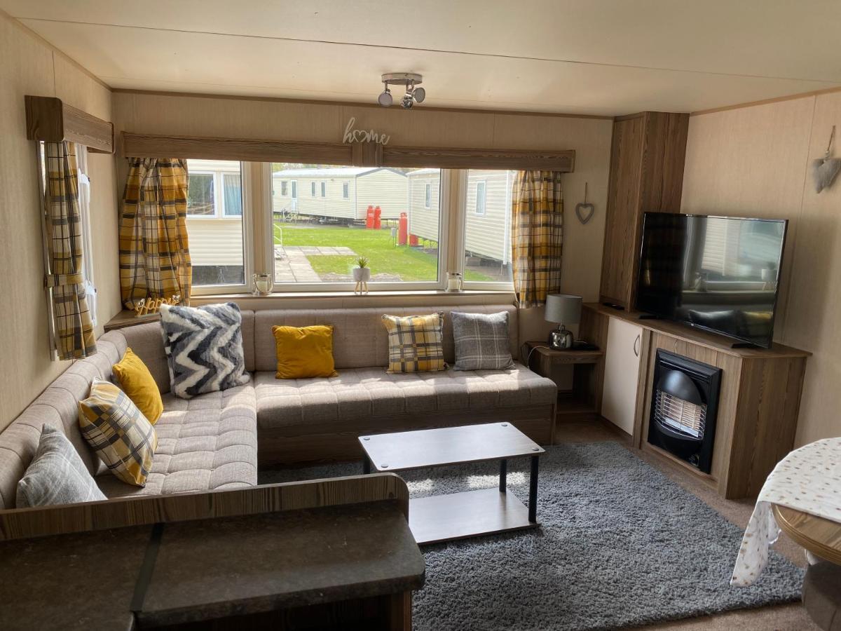 Haggerston Castle 6 Berth Caravan - Lakeside North 23 Cheswick  Ngoại thất bức ảnh